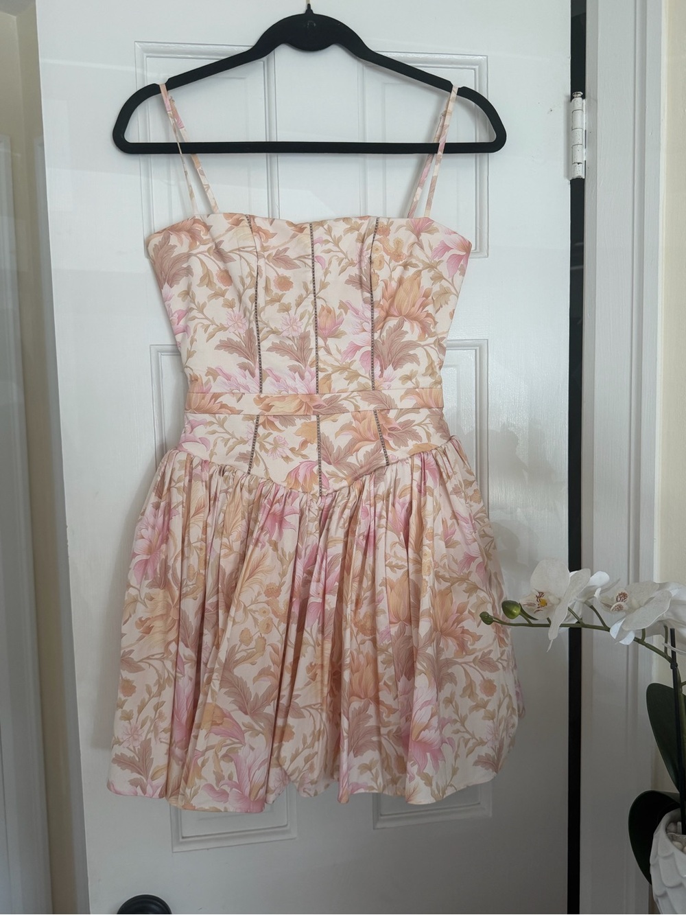 House of CB Ysabella Mini Dress Peach Floral Size S NWT - Picture 6 of 8